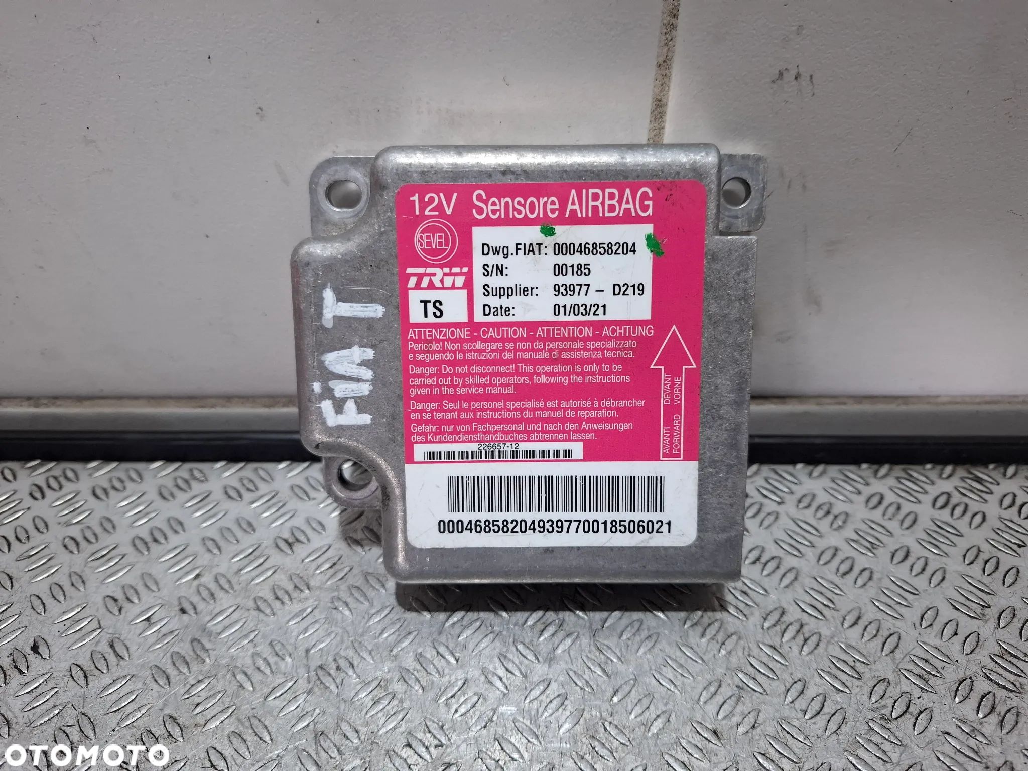 Sensor Czujnik Airbag Fiat Ducato  rok 2021  nr 00046858204 - 1