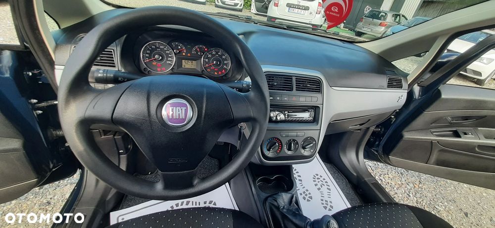 Fiat Grande Punto - 34