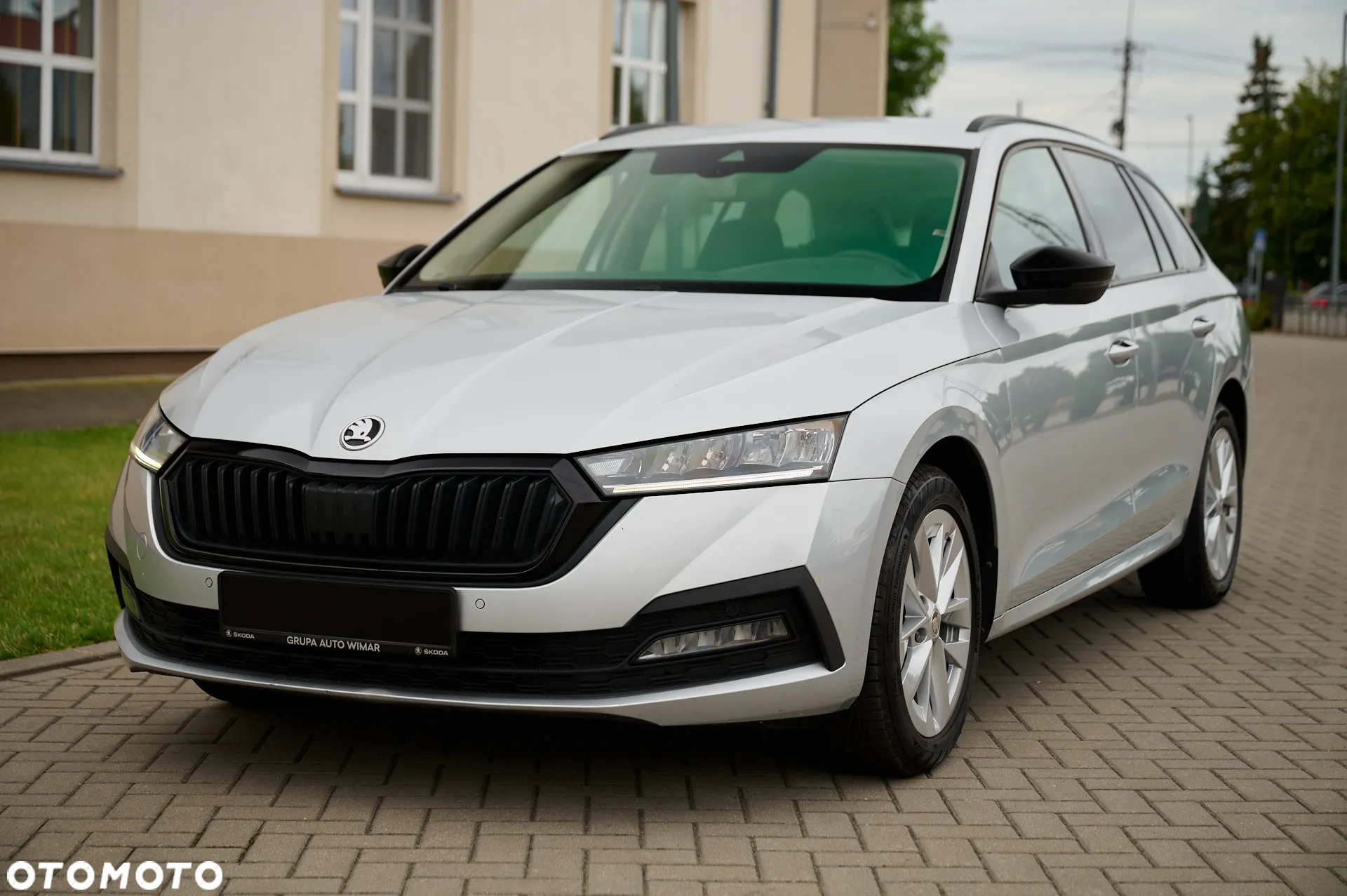 Skoda Octavia 2.0 TDI Ambition DSG - 9