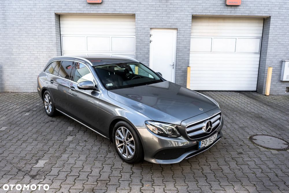 Mercedes-Benz Klasa E 220 d 4-Matic 9G-TRONIC - 6