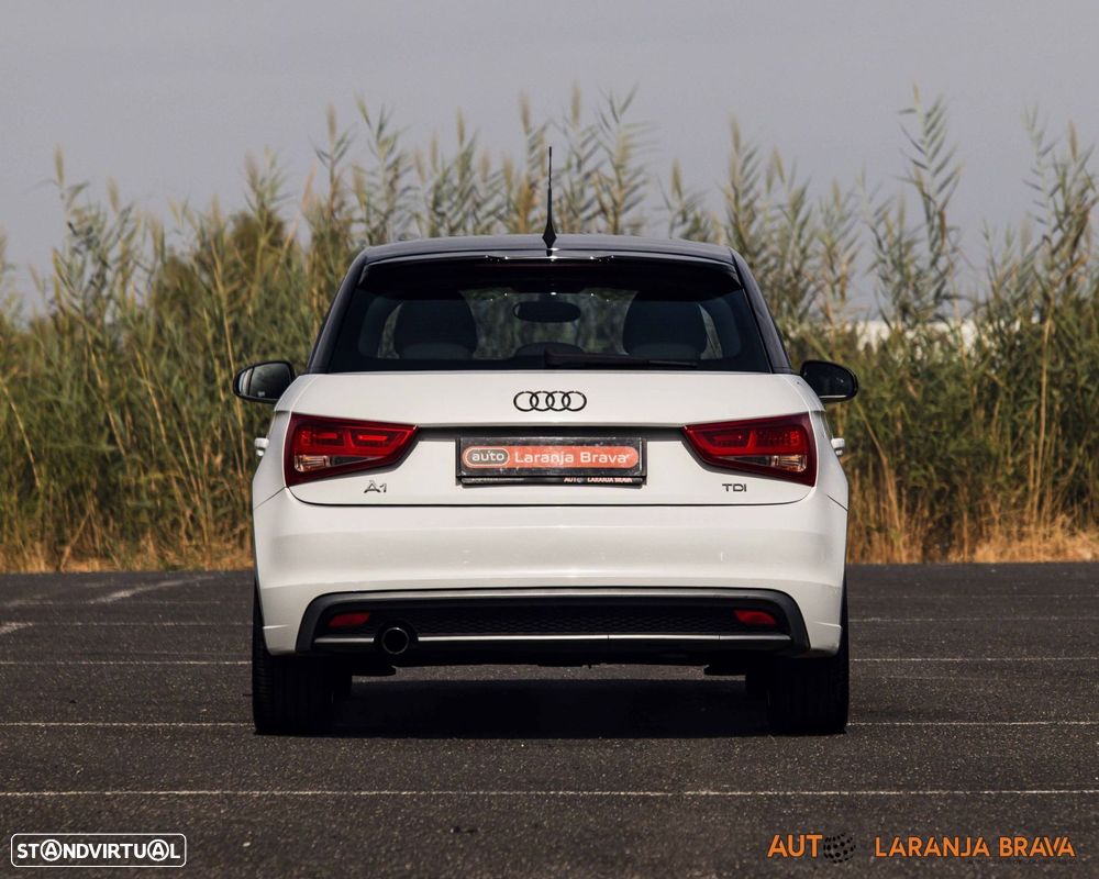 Audi A1 Sportback 1.6 TDI S-line - 12