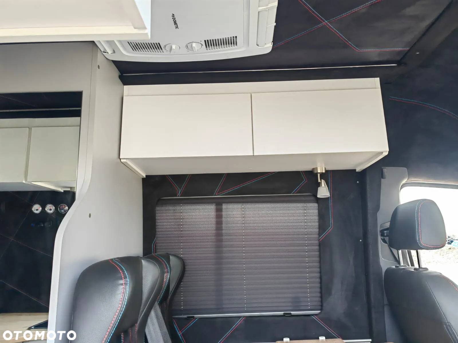 Mercedes-Benz Sprinter Campervan 4 os. Klima Postojowa VIP Napęd przedni - 34