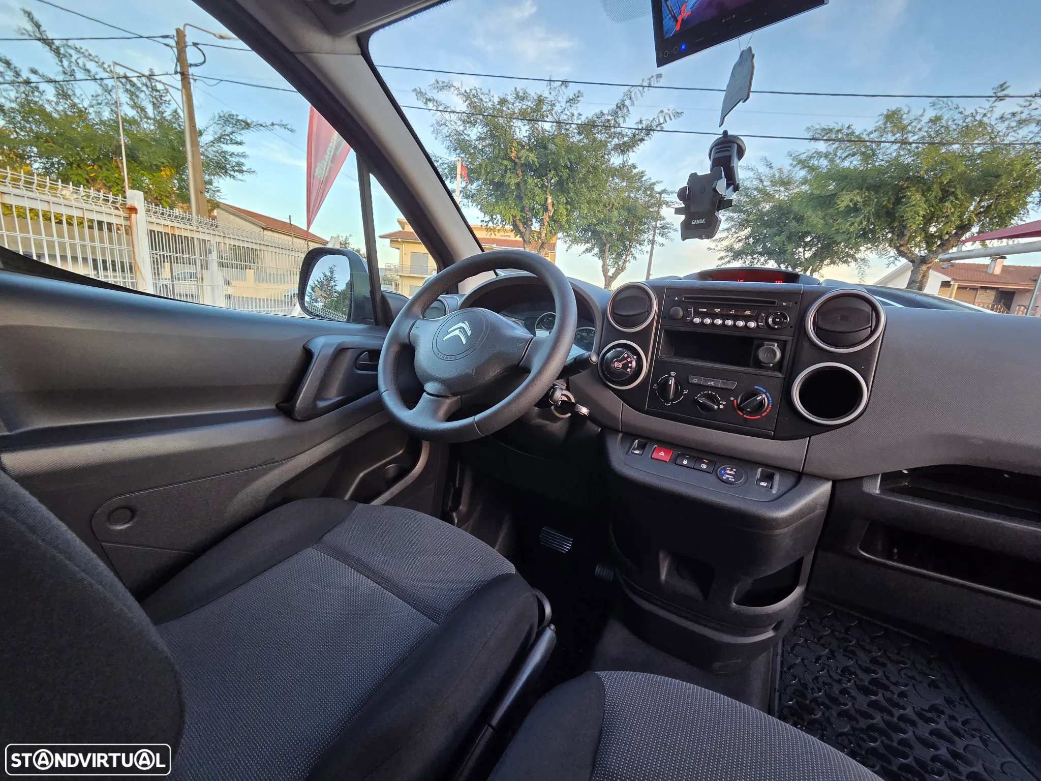 Citroën Berlingo 1.6 BlueHDI 100cv ETG6 - 7