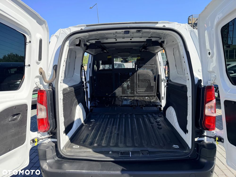 Toyota Proace City - 26