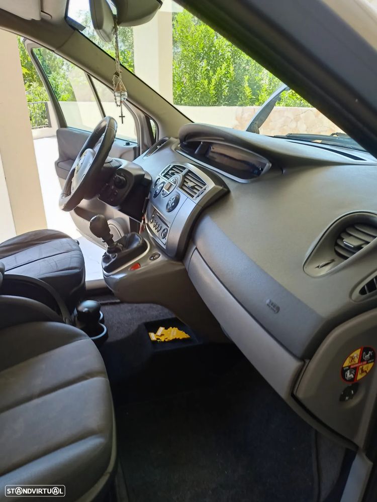 Renault Grand Scénic 1.5 dCi Dynamique - 18