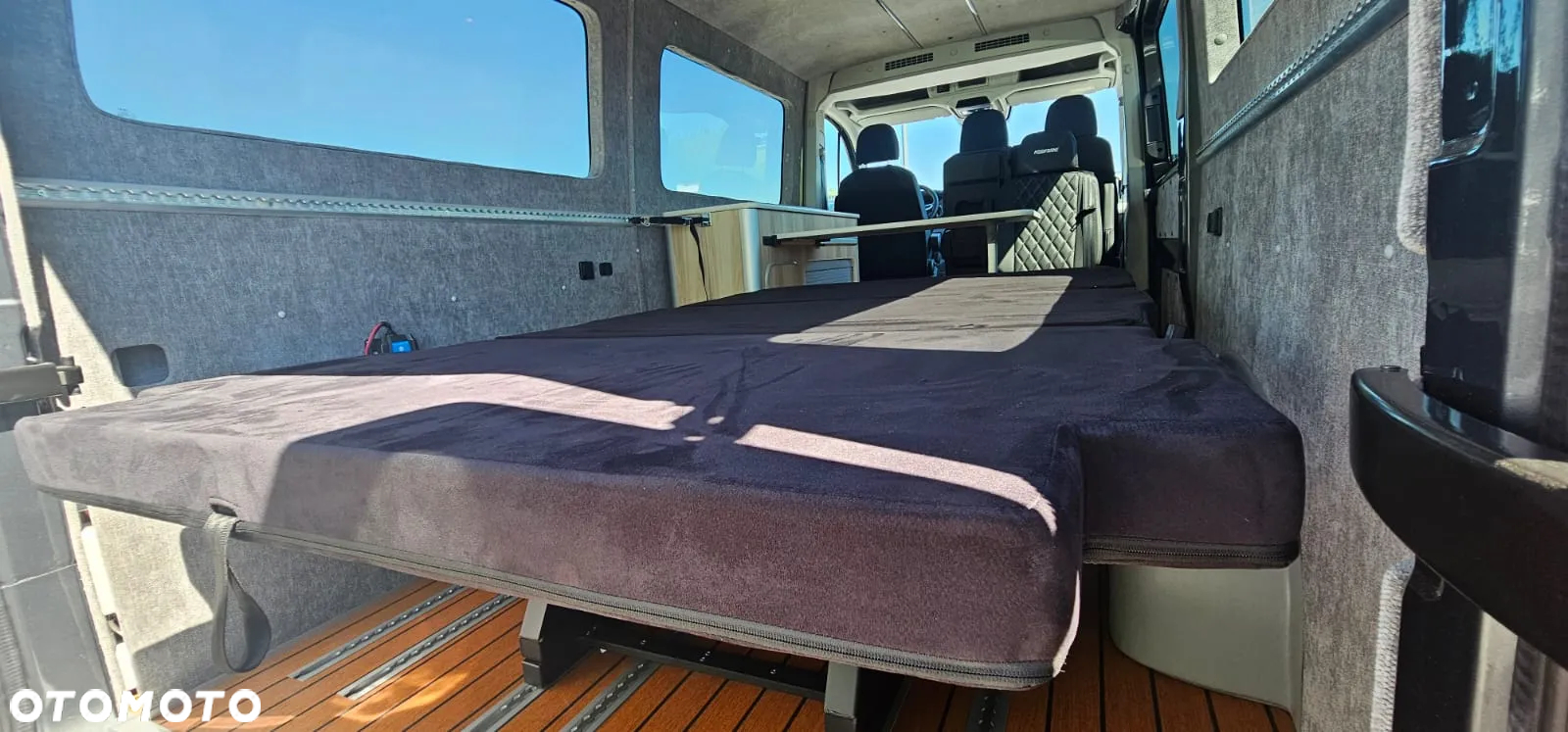 Volkswagen Crafter Kamper - 29
