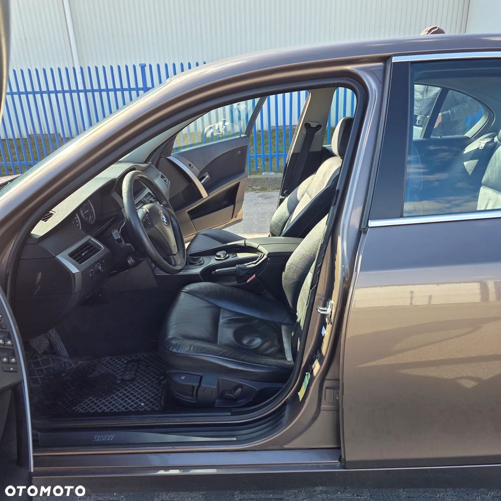 BMW Seria 5 - 22