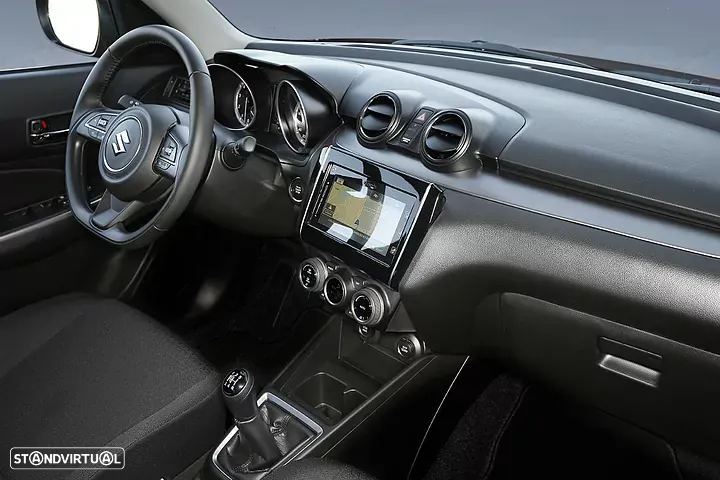Suzuki Swift 1.2 Mild Hybrid GLE - 4