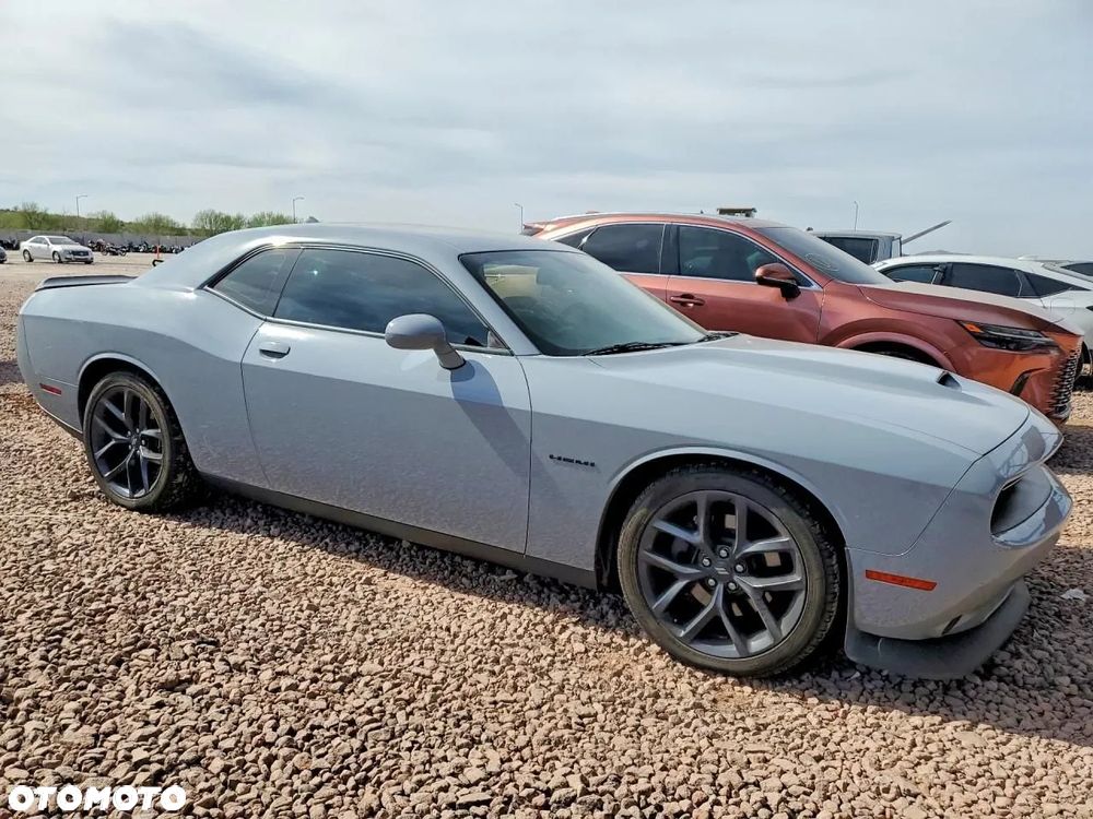 Dodge Challenger Automatik R/T Plus - 2