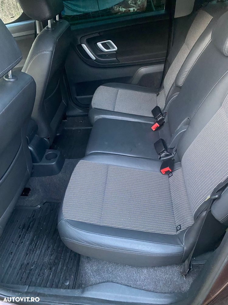 Skoda Roomster 1.6 16V Tiptronic Style - 6