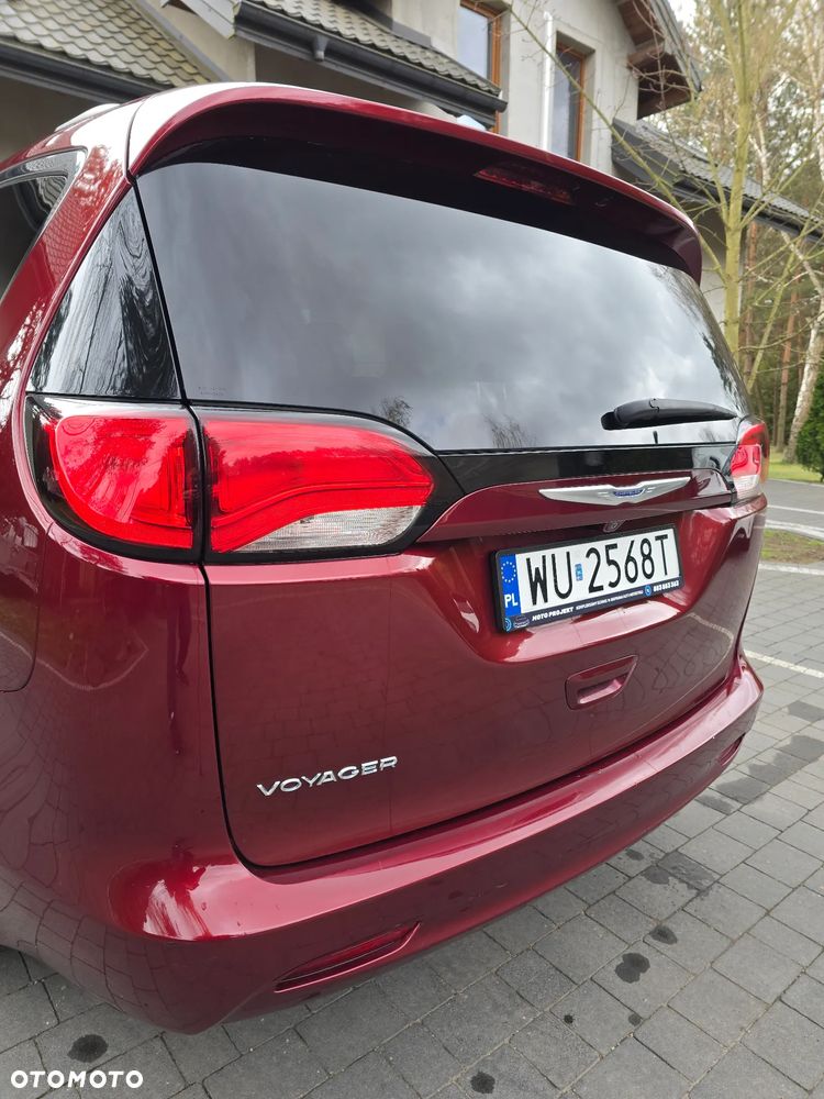 Chrysler Pacifica - 6