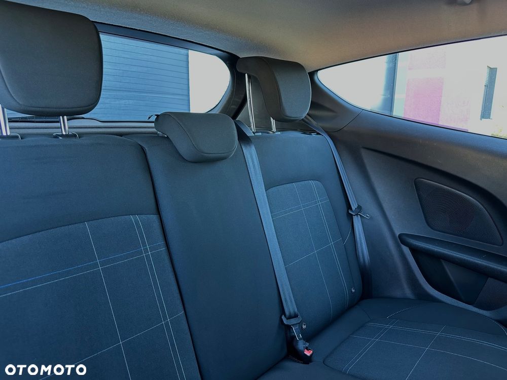Ford Fiesta 1.1 Trend - 16