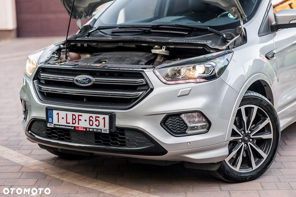 Ford Kuga 2.0 TDCi FWD ST-Line - 11