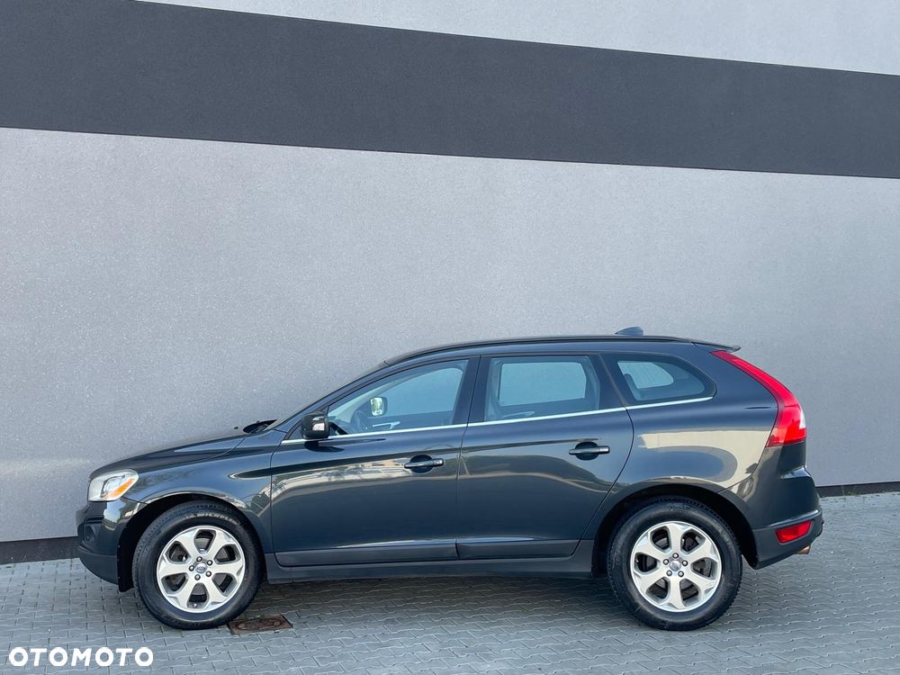 Volvo XC 60 D5 AWD Summum - 10