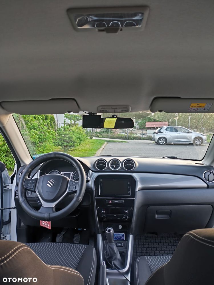 Suzuki Vitara 1.6 Premium 2WD - 11