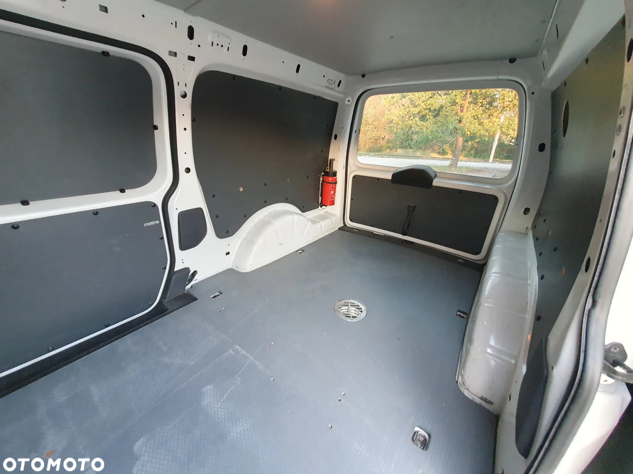 Volkswagen Caddy - 20
