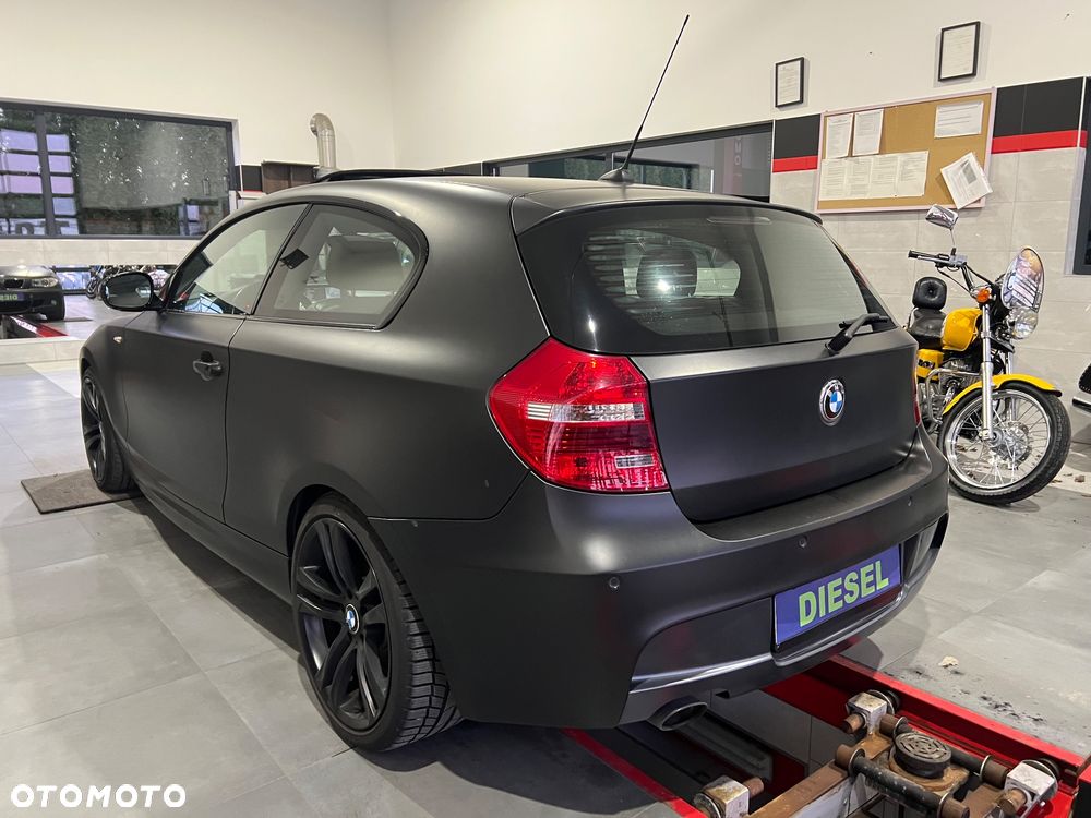 BMW Seria 1 123d DPF Edition Lifestyle - 6