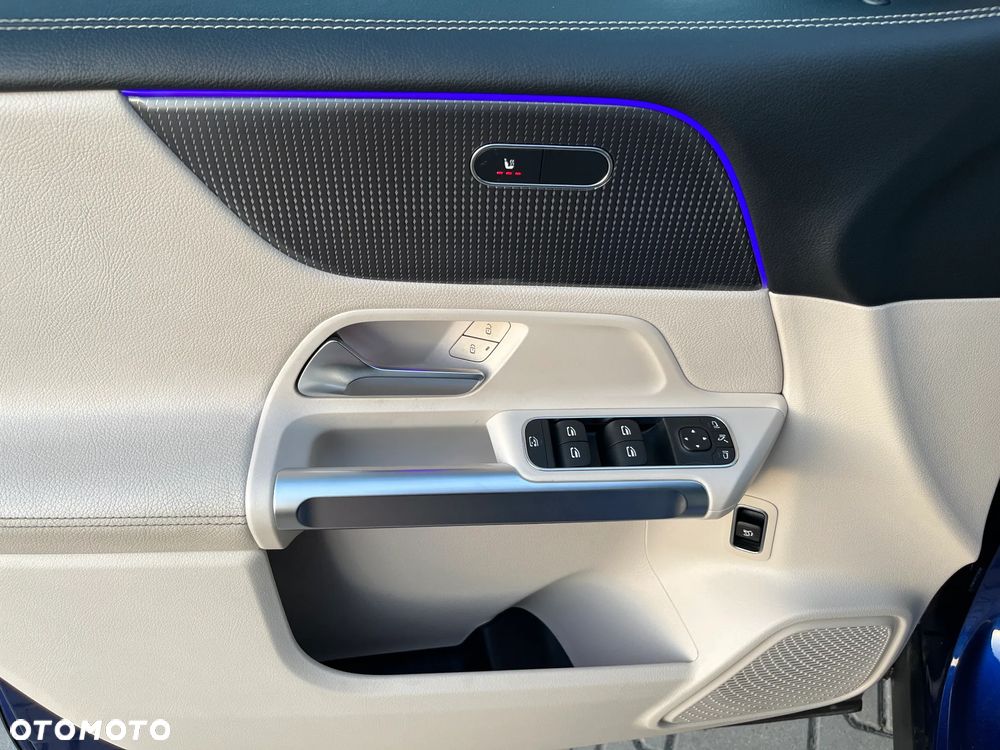 Mercedes-Benz GLB 200 Progressive 7G-DCT - 23