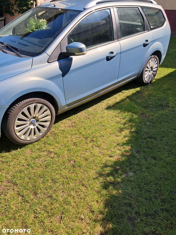 Ford Focus 1.8 Style+ - 5