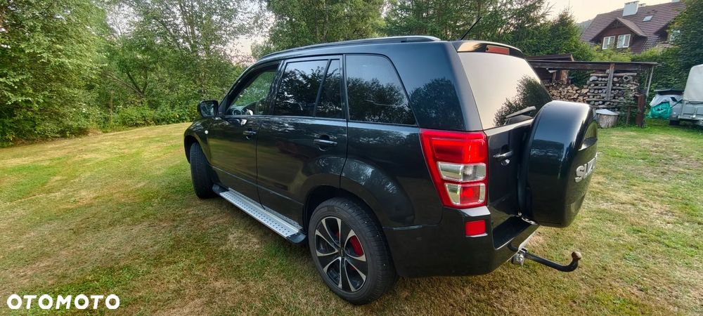 Suzuki Grand Vitara 2.0 - 3