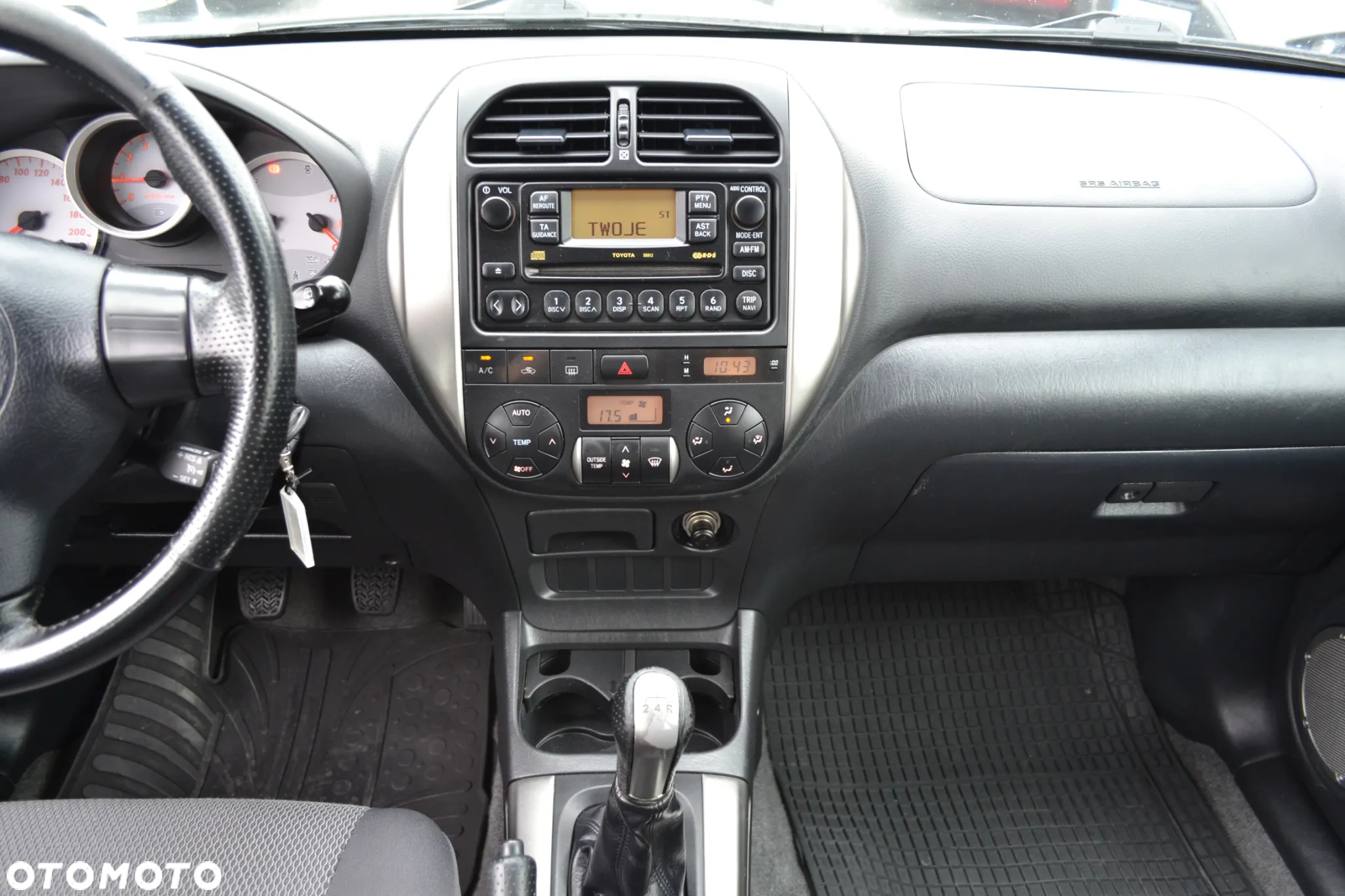Toyota RAV4 2.0 D-4D 4x4 - 15