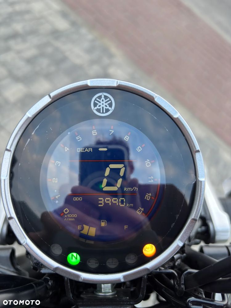 Yamaha XSR - 14