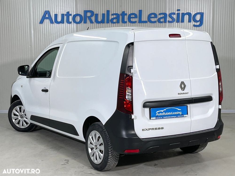 Renault Express - 5