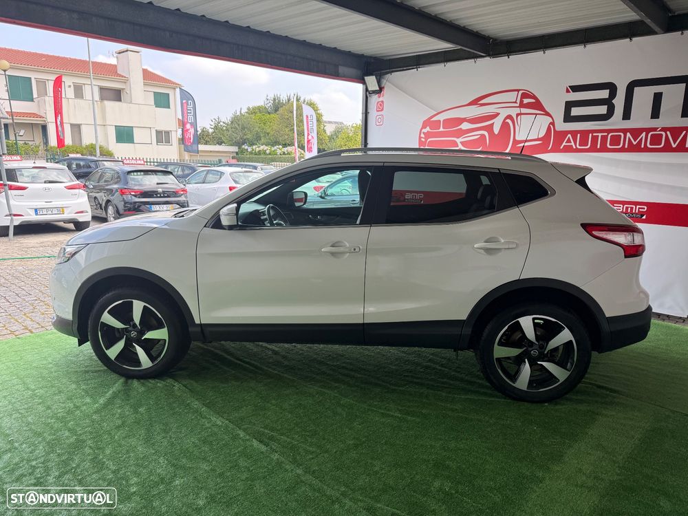 Nissan Qashqai 1.5 dCi N-Connecta - 4