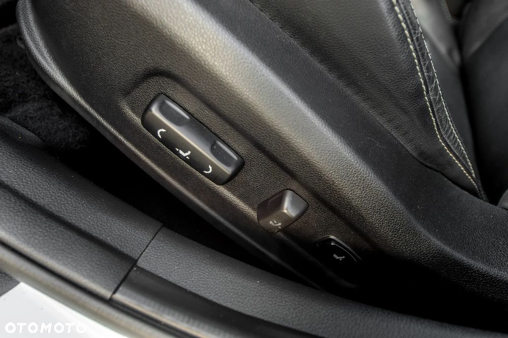 Kia Ceed 1.6 GDI Business Line - 28