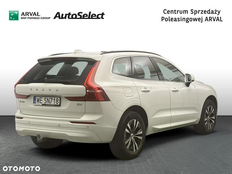 Volvo XC 60 B4 B Momentum Pro - 7
