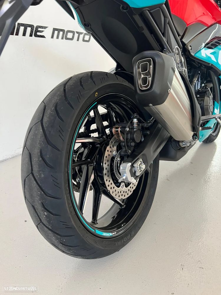 KOVE 350RR - CAMPEÃ MUNDIAL SUPERBIKES SSP300 2025 - 19