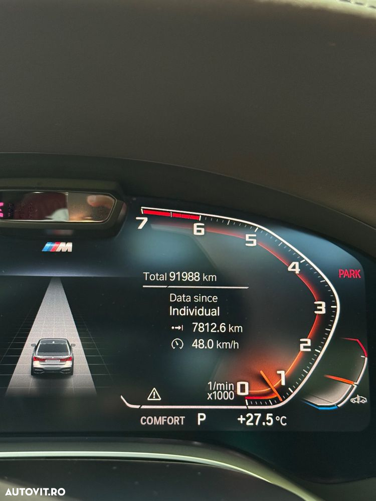 BMW Seria 7 750Li xDrive - 36