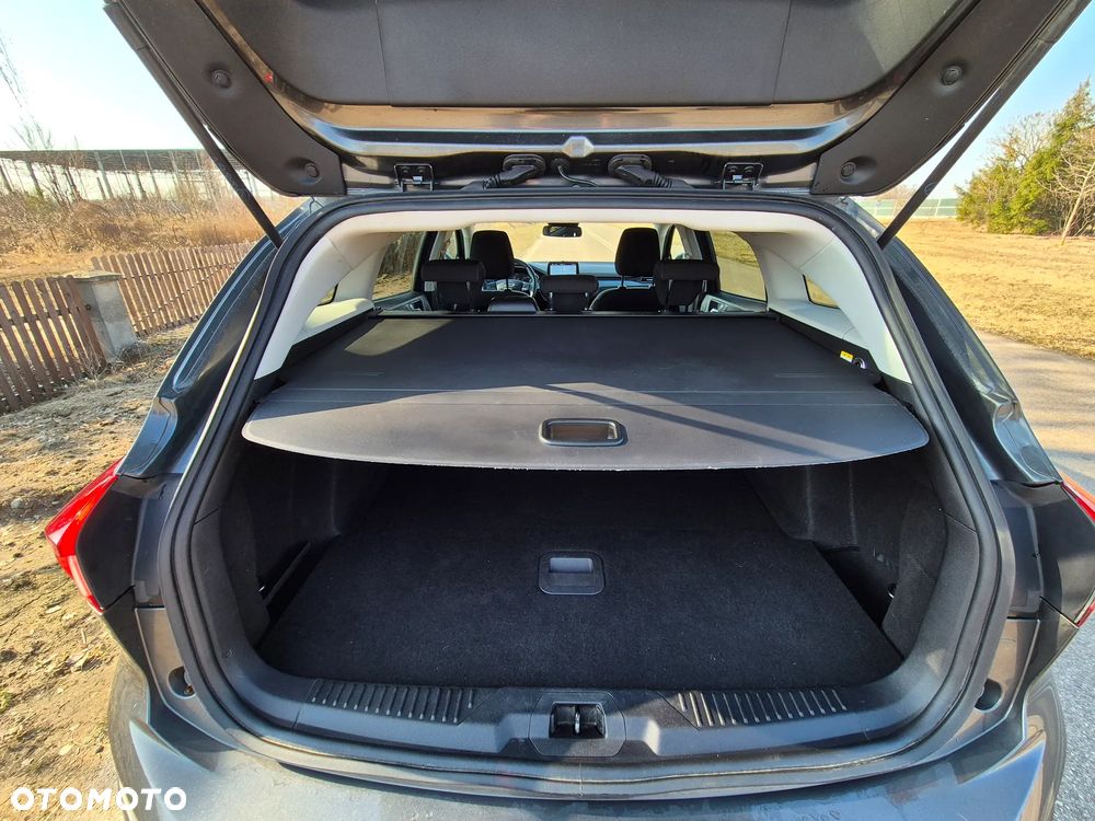 Ford Focus SW 1.0 EcoBoost Hybrid ACTIVE - 19
