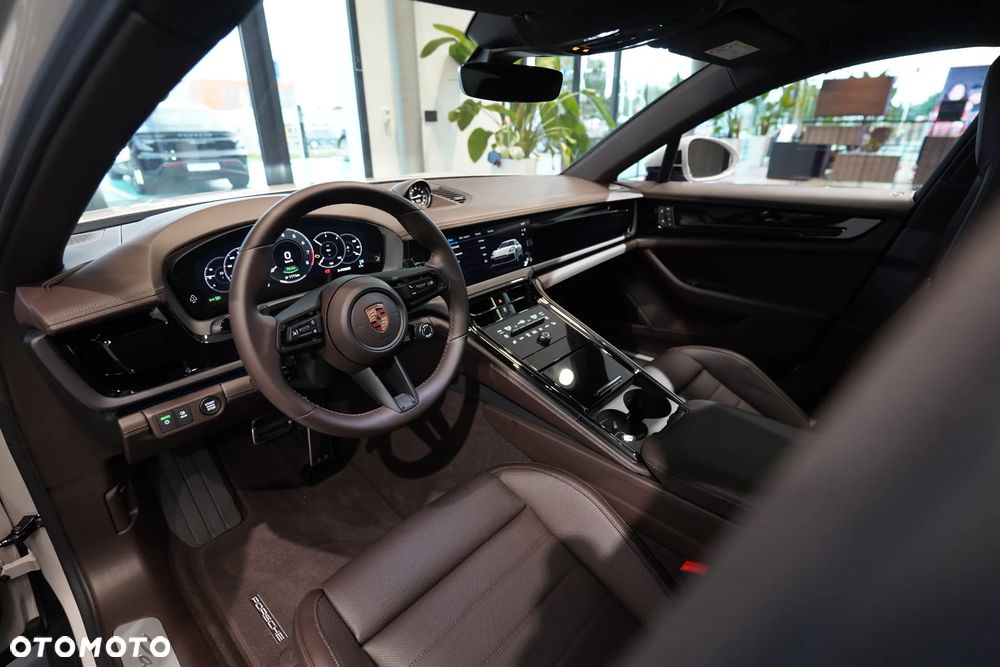 Porsche Panamera 4S E-Hybrid PHEV - 7