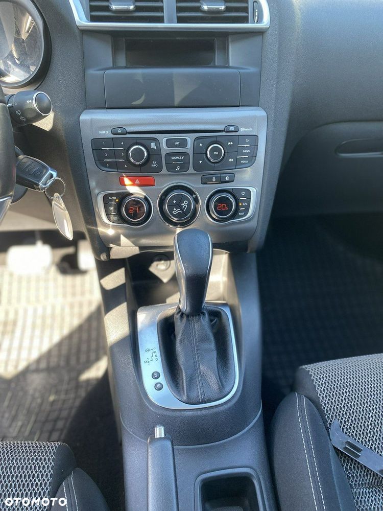 Citroën C4 BlueHDi 120 Stop&Start EAT6 Selection - 8