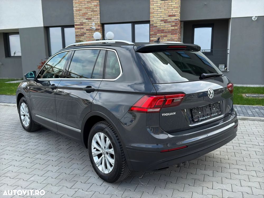 Volkswagen Tiguan - 3