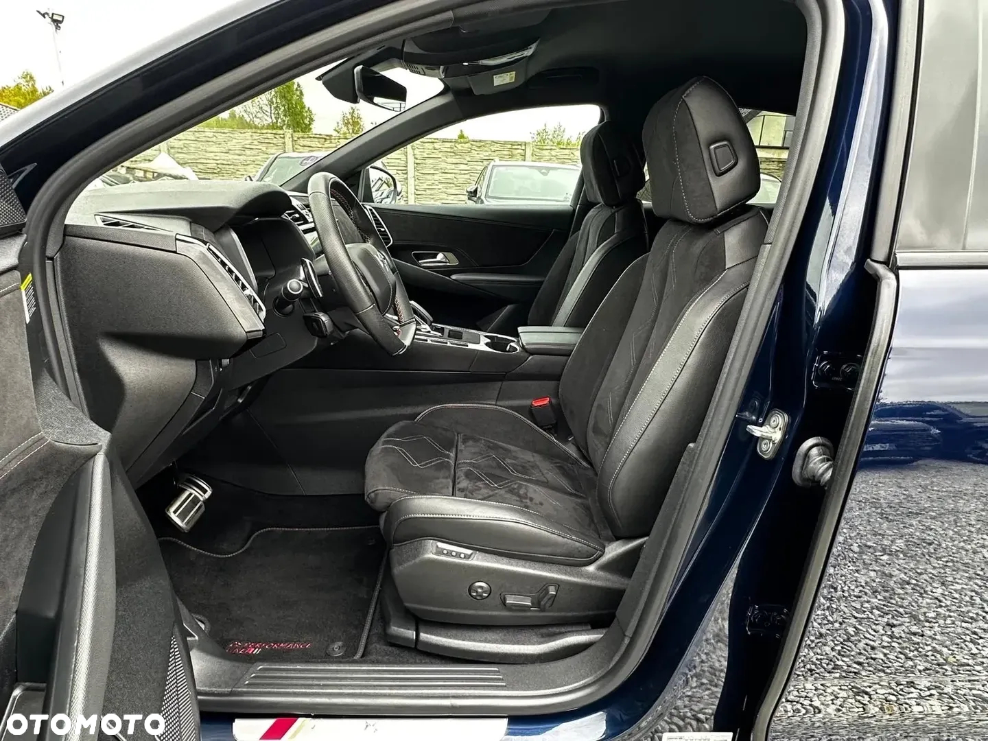 DS Automobiles DS 7 Crossback 1.6 E-Tense Performance Line + - 25