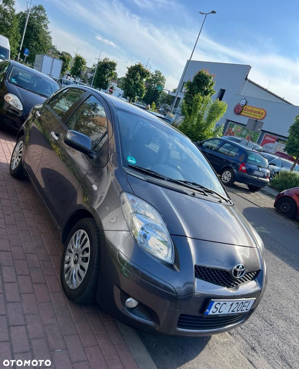 Toyota Yaris 1.33 Dynamic - 3