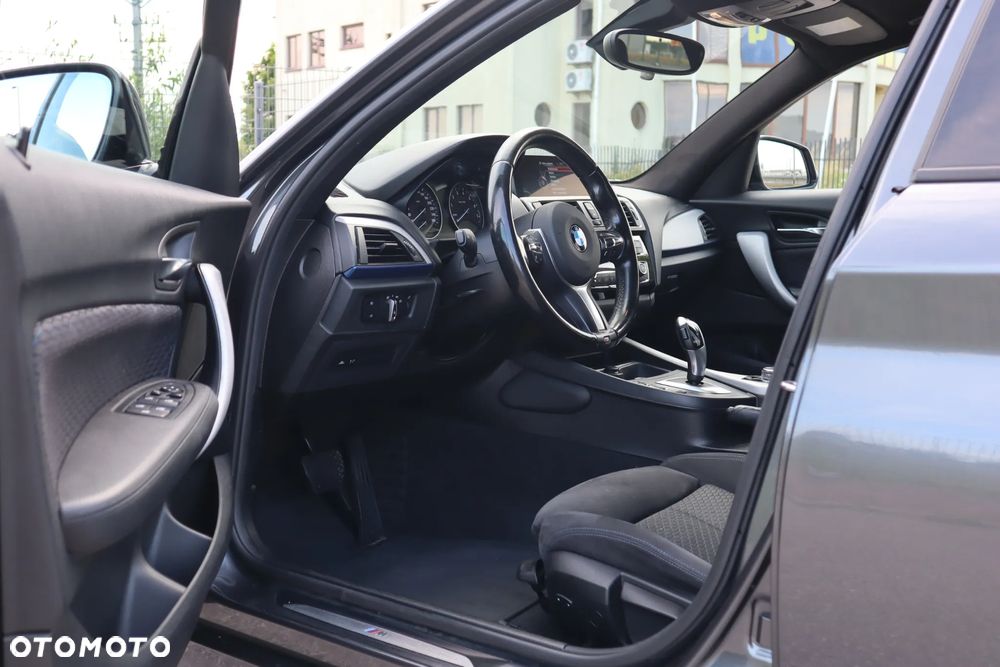 BMW Seria 1 120i M Sport - 16