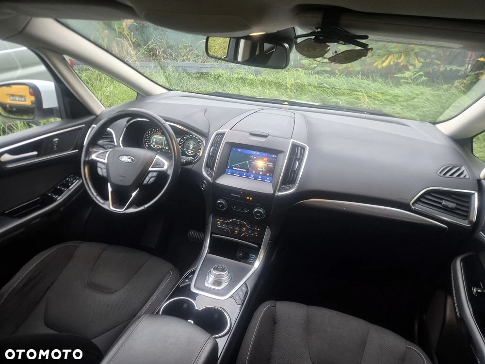 Ford S-Max 2.0 EcoBlue Titanium - 18