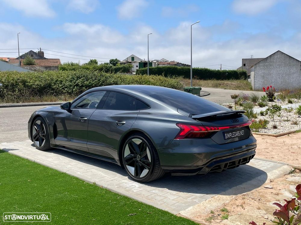 Audi e-tron GT - 21