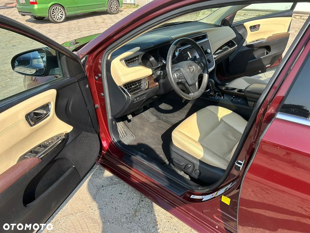 Toyota Avalon - 4