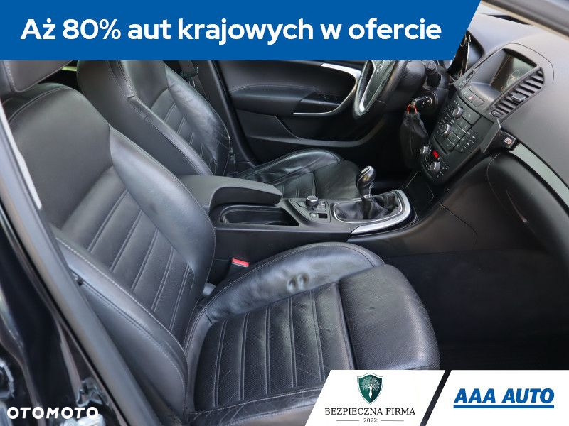 Opel Insignia - 10