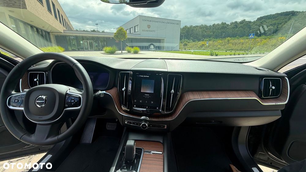 Volvo XC 60 B5 B AWD R-Design - 7