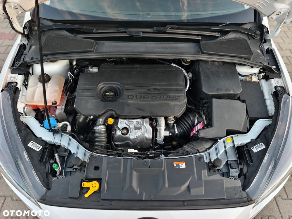 Ford Focus 1.5 EcoBlue Start-Stopp-System TITANIUM DESIGN - 25