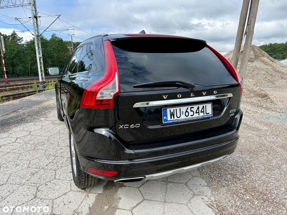 Volvo XC 60 T5 Drive-E Momentum - 3