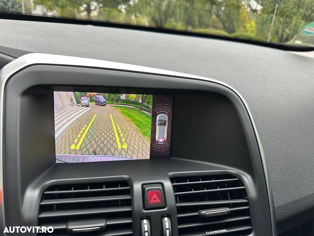 Volvo XC 60 - 28