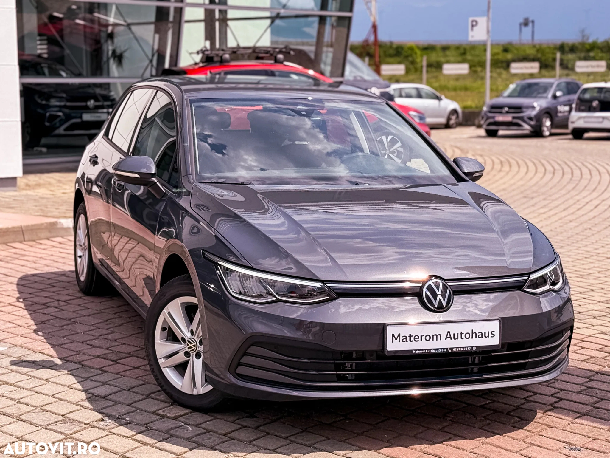 Volkswagen Golf 1.5 eTSI ACT DSG MHEV Life - 2