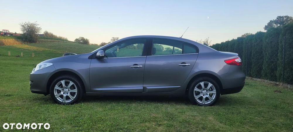 Renault Fluence 2.0 16V 140 Dynamique - 12