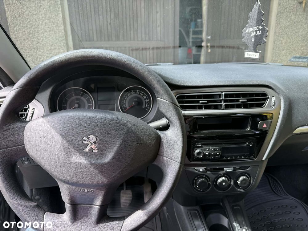 Peugeot 301 1.6 VTi Active - 25